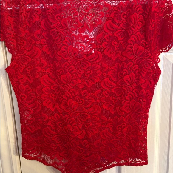 Revamped Lace Bodysuit - Picture 3 of 5